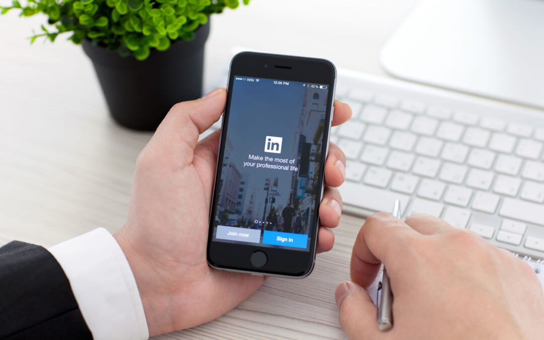 How to build a LinkedIn profile that gets noticed